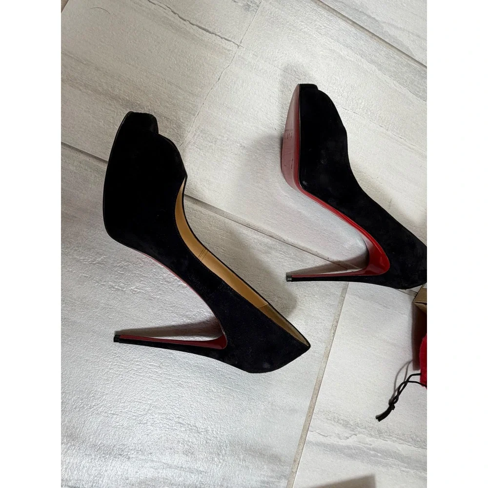 Christian Louboutin New Very Prive 120 Black Suede Peep Toe Pump 40.5 3151081